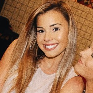 Meet your Posher, Lexi